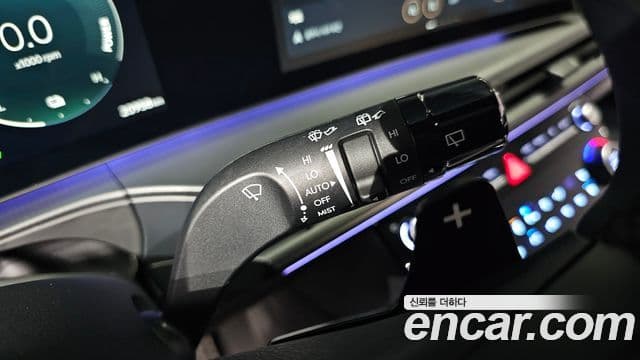 Hyundai Santa Fe 2025 — Photo 34/35