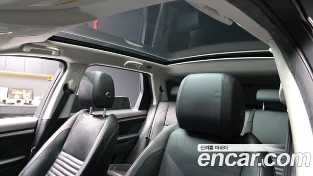 Land Rover Discovery Sport 2020 — ფოტო 19/20