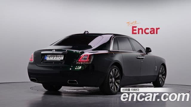 Rolls-Royce Ghost 2023 — Şəkil 2/20