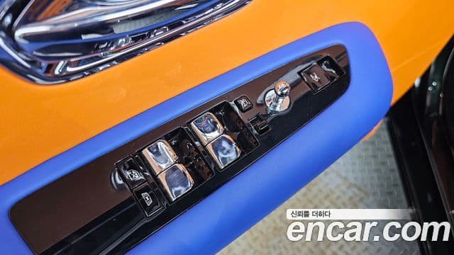 Rolls-Royce Ghost 2023 — Photo 19/39