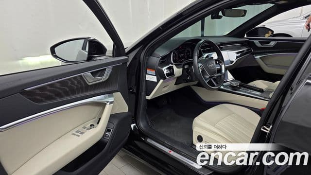 Audi A6 2023 — фото 10 из 20