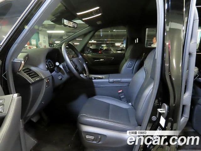 Toyota Alphard 2024 — фото 5 из 20