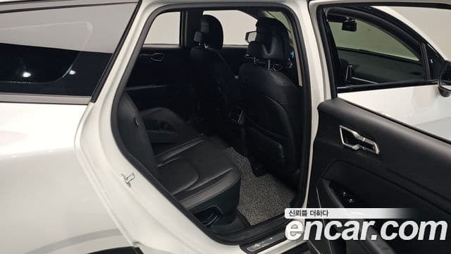 Kia Sportage 2024 — Şəkil 12/20