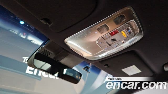 Genesis Electrified G80 2021 — ფოტო 18/20