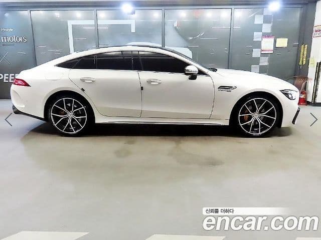 Mercedes-Benz AMG GT 2023 — Фото 2/10