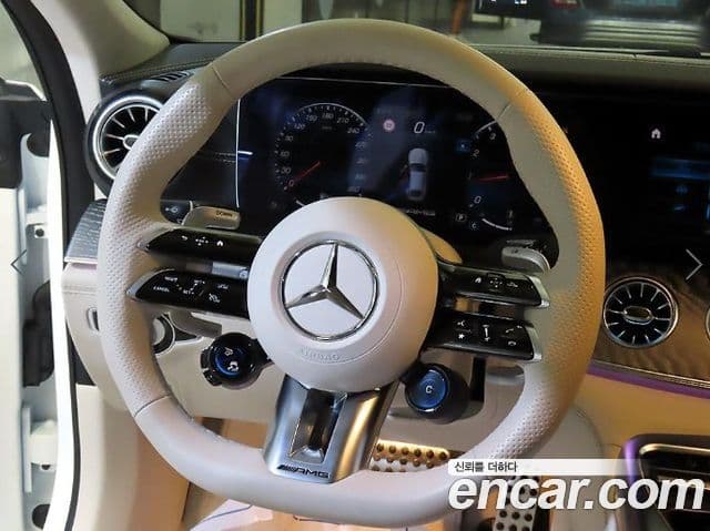 Mercedes-Benz AMG GT 2023 — Фото 6/10