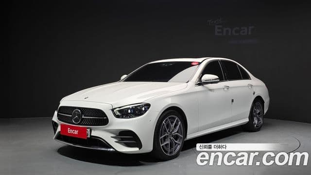 Mercedes-Benz E-Class 2023 — Фото 9/20