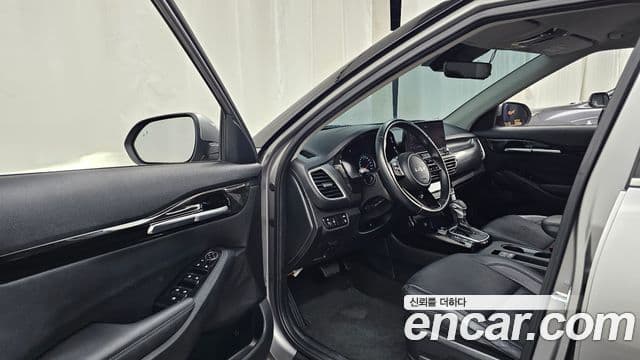 Kia Seltos 2022 — Şəkil 10/20