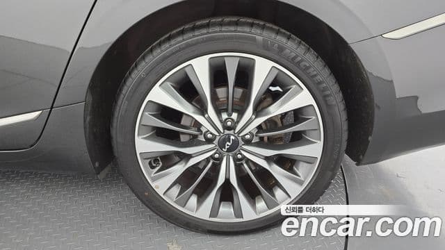 Kia K8 2021 — ფოტო 5/30
