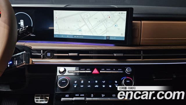 Hyundai Santa Fe 2024 — Şəkil 14/20