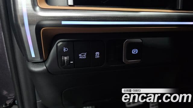 Hyundai Santa Fe 2024 — Şəkil 18/20