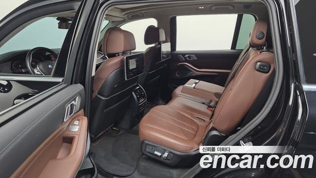 BMW X7 2021 — Şəkil 12/20