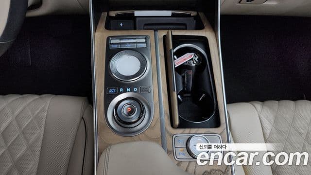 Genesis GV80 2021 — ფოტო 9/20