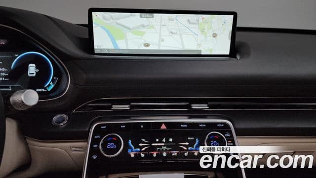 Genesis GV80 2021 — ფოტო 12/20