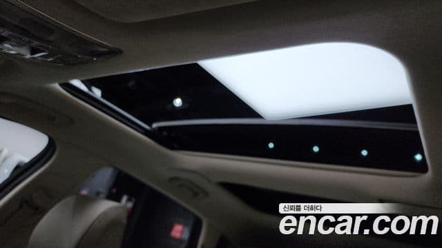 Genesis GV80 2021 — ფოტო 18/20