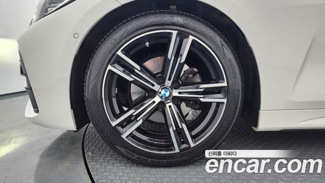 BMW 4 Series 2021 — ფოტო 5/20