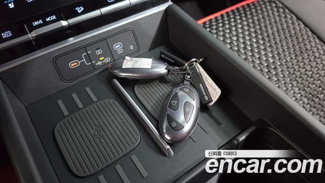 Hyundai Santa Fe 2026 — Şəkil 16/20