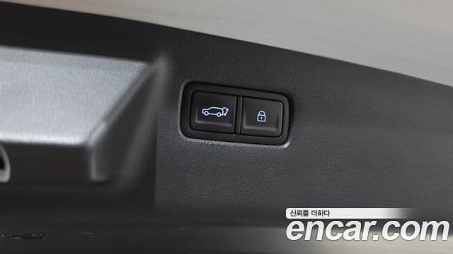 Hyundai Santa Fe 2026 — Şəkil 17/20