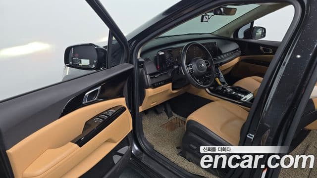 Kia Carnival 2020 — ფოტო 10/20