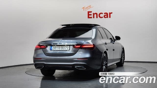 Mercedes-Benz E-Class 2023 — Şəkil 4/20