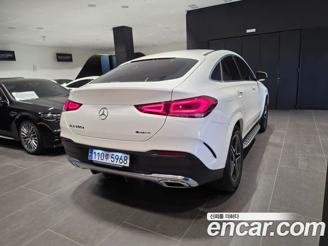 Mercedes-Benz GLE-Class 2021 — ფოტო 1/20