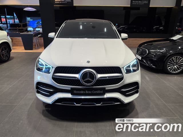 Mercedes-Benz GLE-Class 2021 — ფოტო 2/20