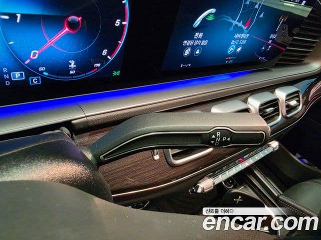 Mercedes-Benz GLE-Class 2021 — фото 8 из 20