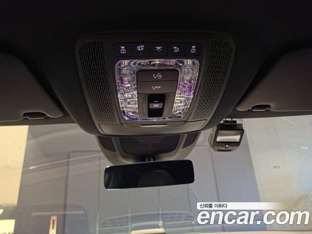 Mercedes-Benz GLE-Class 2021 — ფოტო 19/20