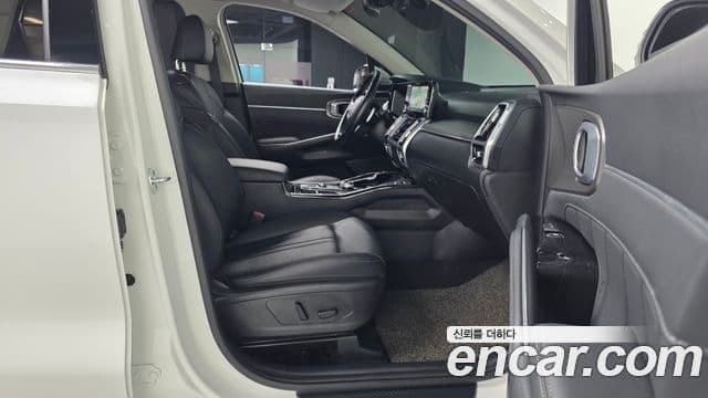 Kia Sorento 2021 — ფოტო 11/20