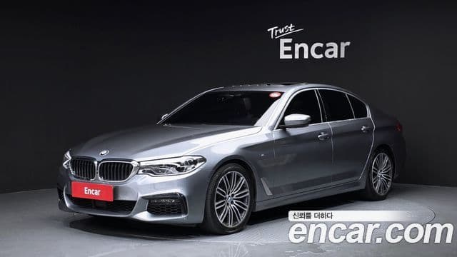 BMW 5 Series 2019 — Şəkil 1/20