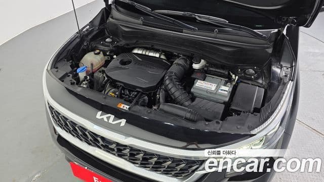 Kia Seltos 2022 — ფოტო 6/20