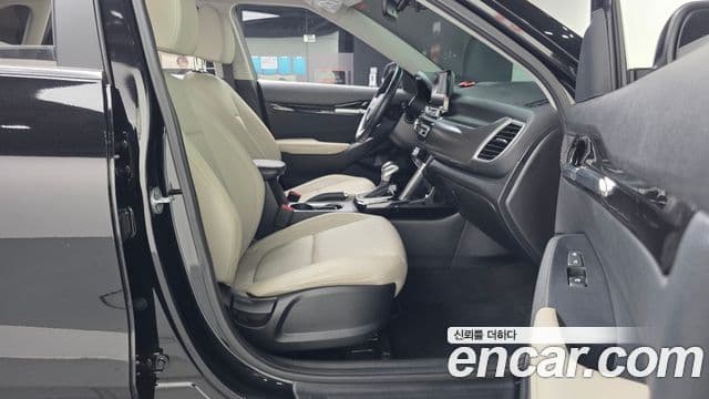 Kia Seltos 2022 — ფოტო 11/20