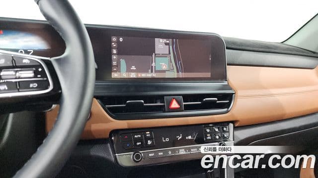 Kia Seltos 2023 — Şəkil 12/20