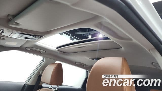 Kia Seltos 2023 — Şəkil 15/20