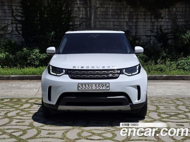 Land Rover Discovery 5 2019 — ფოტო 1/20