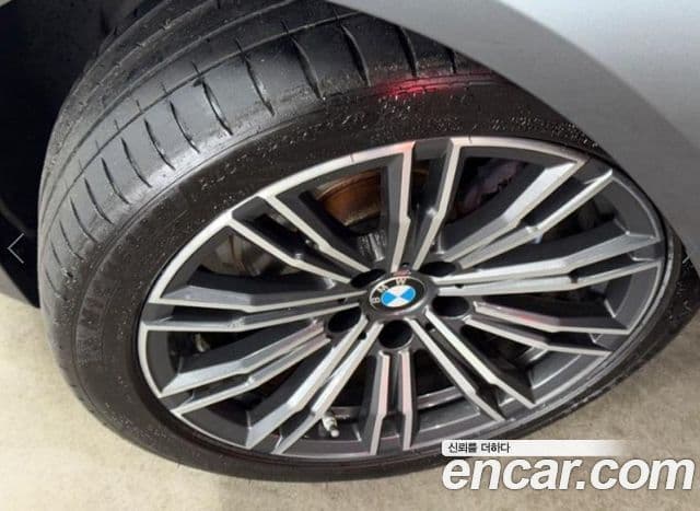 BMW 3 Series 2021 — фото 19 из 20