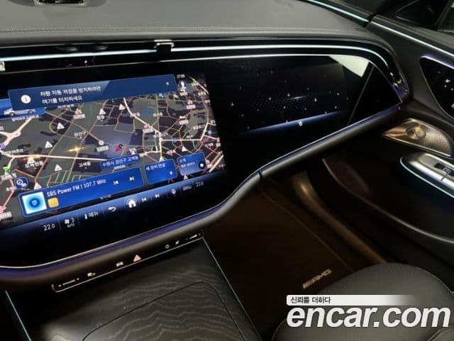 Mercedes-Benz E-Class 2024 — фото 8 из 16