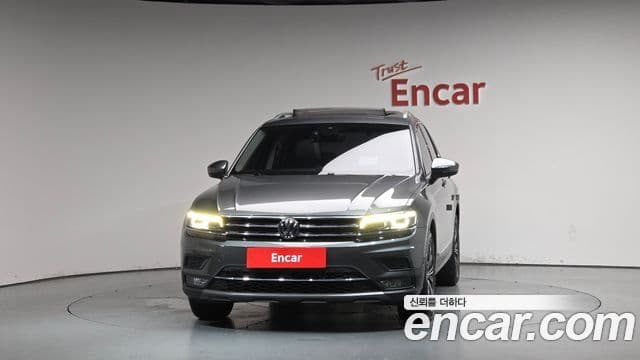 Volkswagen Tiguan 2020 — ფოტო 3/20