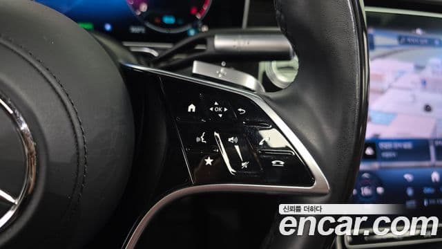 Mercedes-Benz S-Class 2021 — ფოტო 16/20