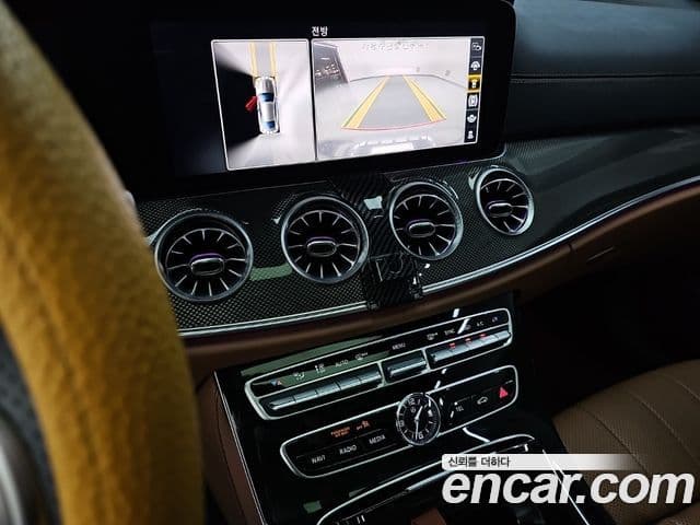 Mercedes-Benz E-Class 2020 — Şəkil 9/10