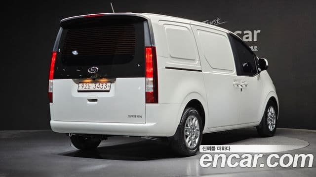 Hyundai Staria 2021 — Şəkil 2/20