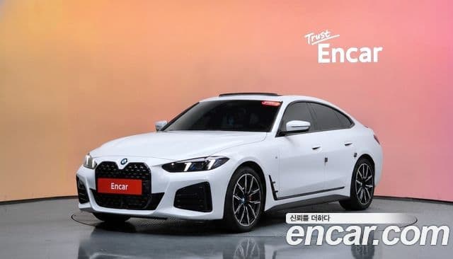 BMW 4 Series 2025 — ფოტო 1/20
