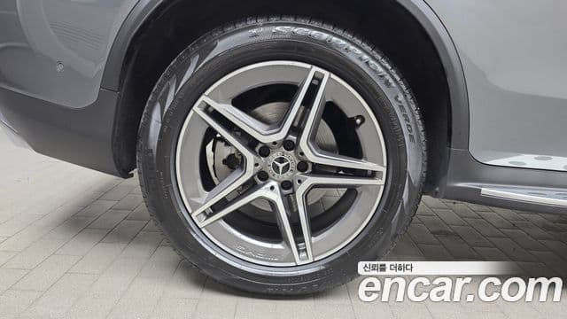 Mercedes-Benz GLC-Class 2021 — Фото 5/20