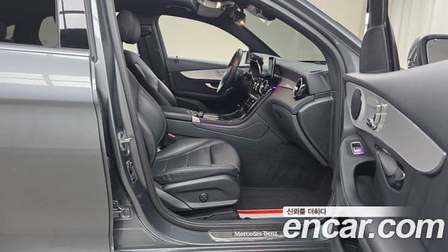 Mercedes-Benz GLC-Class 2021 — Photo 19/32