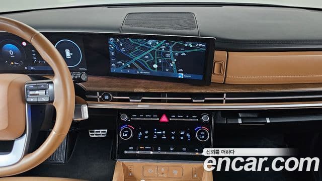 Hyundai Santa Fe 2024 — фото 14 из 20