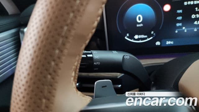 Hyundai Santa Fe 2025 — фото 17 из 20