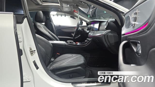 Mercedes-Benz CLS-Class 2019 — Şəkil 26/35