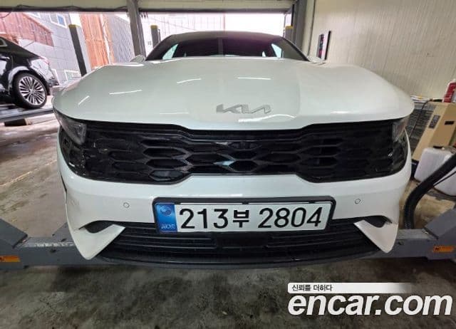 Kia K5 2021 — Şəkil 10/10