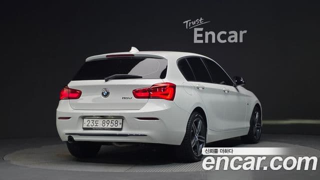 BMW 1 Series 2018 — Şəkil 2/20