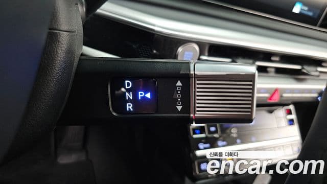 Hyundai Grandeur 2024 — Фото 8/20